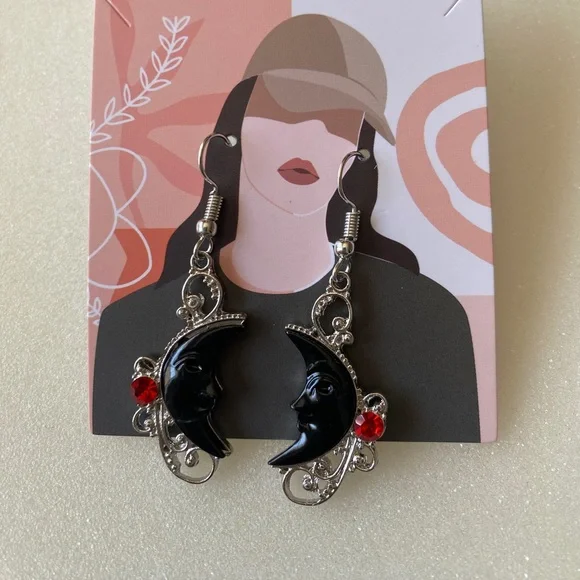 Hollow Synthetic Gemstone Black Moon Inlaid Red Rhinestone Drop Earrings Faux Fa - Picture 9 of 9